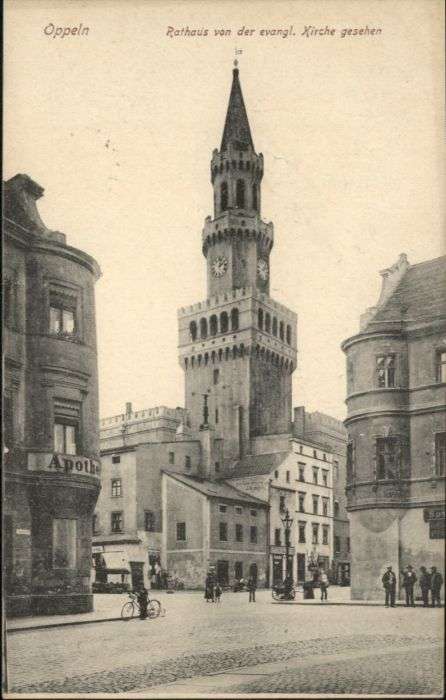 Oppeln Oberschlesien Opole Oppeln Rathaus Kirche Apotheke