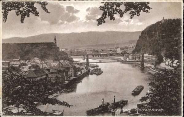 Tetschen-Bodenbach Boehmen Tetschen-Bodenbach Brücke Schiff