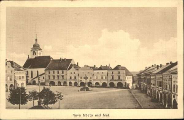 Nove Mesto Met Säule