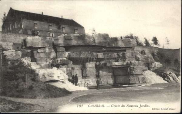 Cambrai Grotte Höhle Nouveau Jardin