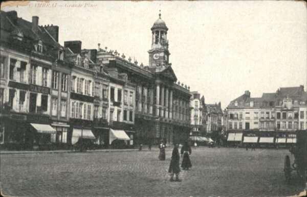 Cambrai Grande Place