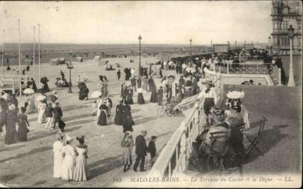 Malo-les-Bains Terrasse Casino Digue
