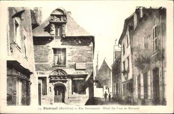 Ploermel Morbihan Rue Beaumanoir Hotel de Ducs d