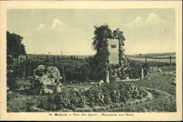 Mohon Ardennes Mohon Parc Sports Monument Morts