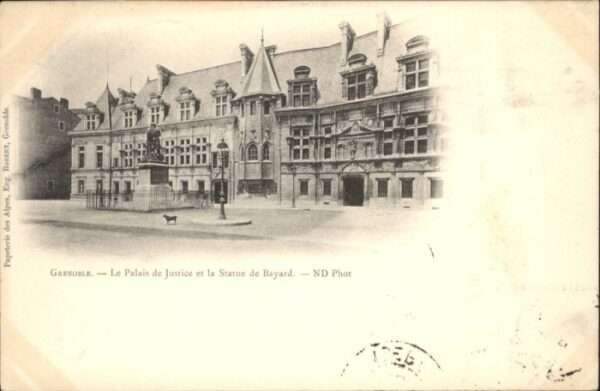 Grenoble Palais Justice Statue Bayard