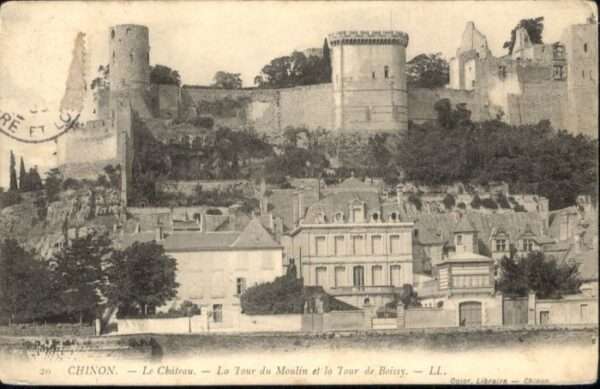 Chinon Chateau Tour Moulin Tour Boissy