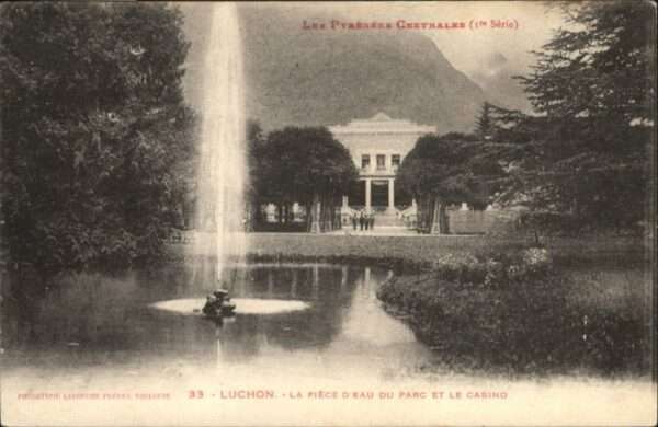 Luchon Haute-Garonne Luchon Piece d_Eau Parc Casino