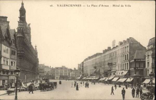 Valenciennes Place d_Armes Hotel de Ville