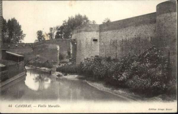 Cambrai Vieile Muraille
