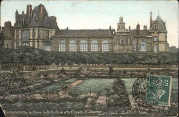 Fontainebleau Palais Porte Doree Chapelle St. Saturni