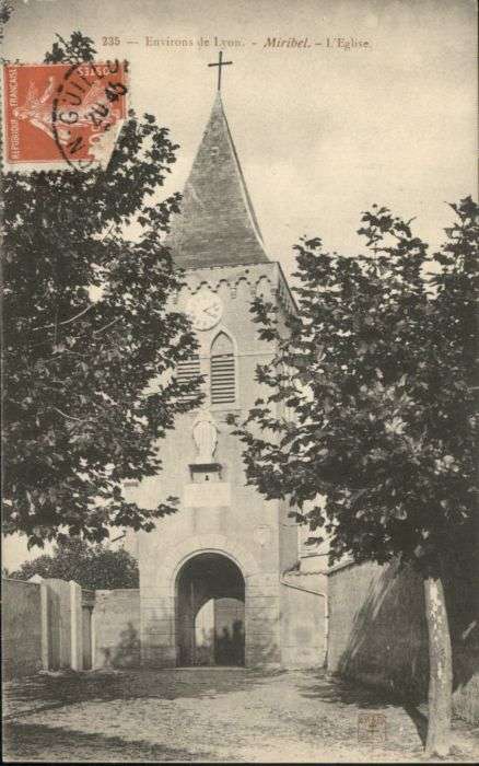 Miribel-les-Echelles Miribel Lyon Eglise Kirche