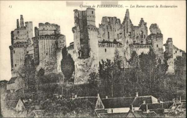 Pierrefonds Chateau Ruines
