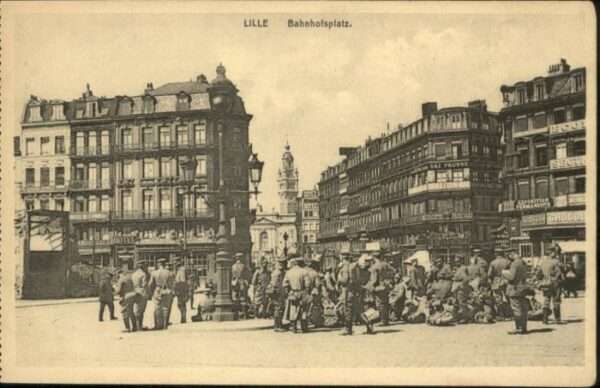 Lille Nord Lille Bahnhofsplatz Soldaten