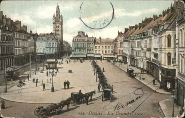 Douai 59 Douai Grand Place Strassenbahn Pferd Ku