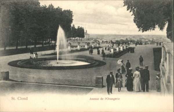 Paris Saint-Cloud Avenue Orangerie