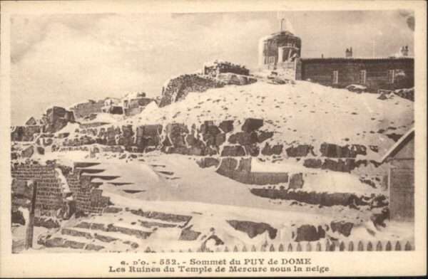 Puy-de-Dome Sommet Ruines Temple Mercure