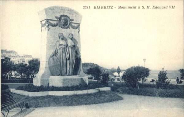 Biarritz Pyrenees Atlantiques Biarritz Monument S. M. Edouard VII