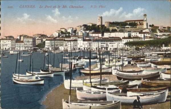 Cannes Alpes-Maritimes Cannes Port Mont Chevalier