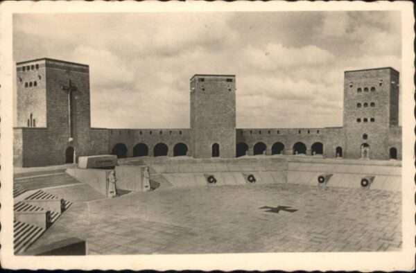 Hohenstein Ostpreussen Reichsehrenmal Tannenberg Ehrenhof