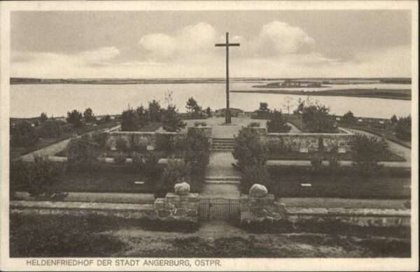 Angerburg Ostpreussen Heldenfriedhof
