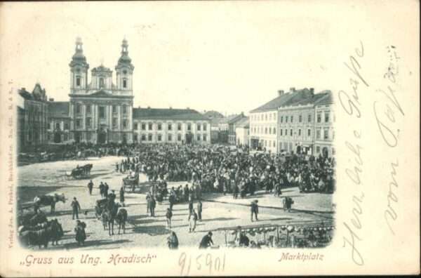 Ungarisch-Hradisch Marktplatz