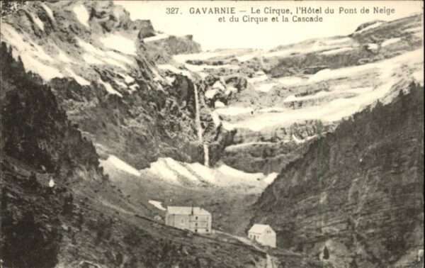 Gavarnie Cirque Hotel Pont Neige Cascade