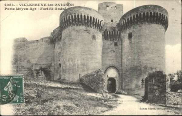 Villeneuve Avignon Porte Moyen-Age Fort St. Andre
