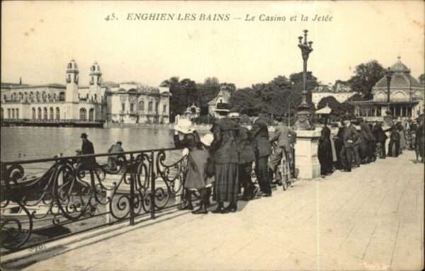 Enghien-les-Bains Casino Jetee