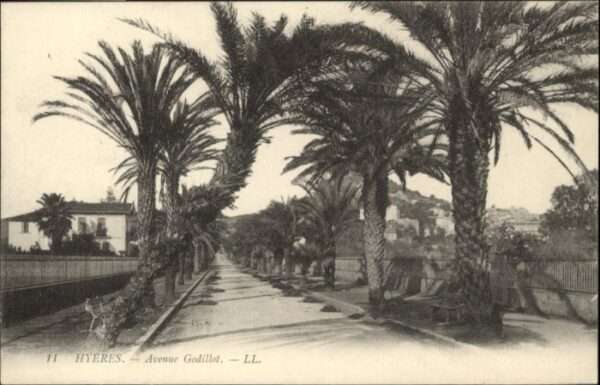 Hyeres Avenue Godillot