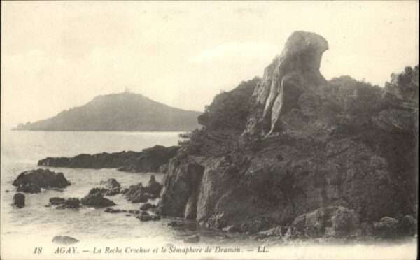 Agay Var Roche Crochue Semaphore Dramon