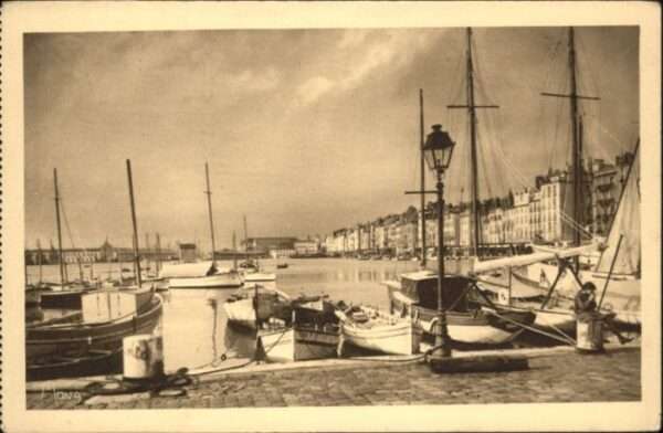 Toulon Var Toulon Darse Quai Cronstadt