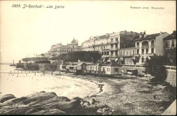 Saint-Raphael Var Saint-Raphael Bains