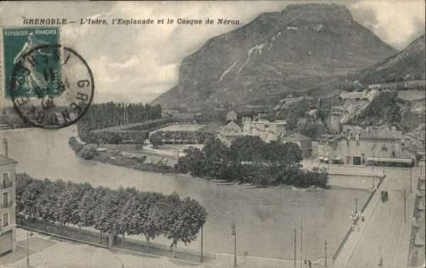 Grenoble Isere Esplanade Casque Neron