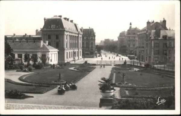 Rennes Ille-et-Vilaine Rennes Avenue Janvier Square Palais Sai