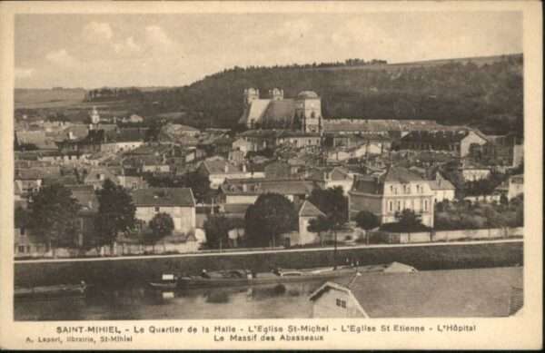 Saint-Mihiel Quartier Halle Eglise St. Michel Eglise