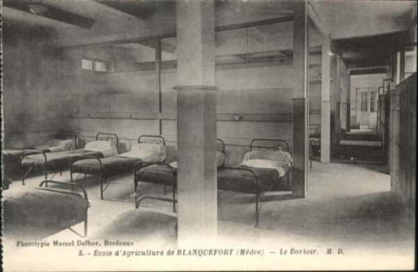Blanquefort Ecole Agriculture Dortoir