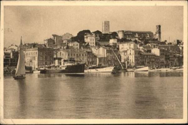 Cannes Alpes-Maritimes Cannes Port Mont Chevalier