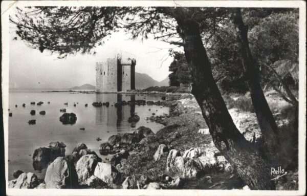 Ile Saint-Honorat Alpes Maritimes Lerins Monastere