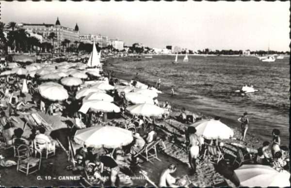 Cannes Alpes-Maritimes Cannes Plage Croisette
