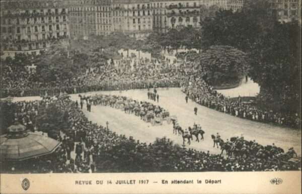 Paris Revue Attendant Depart