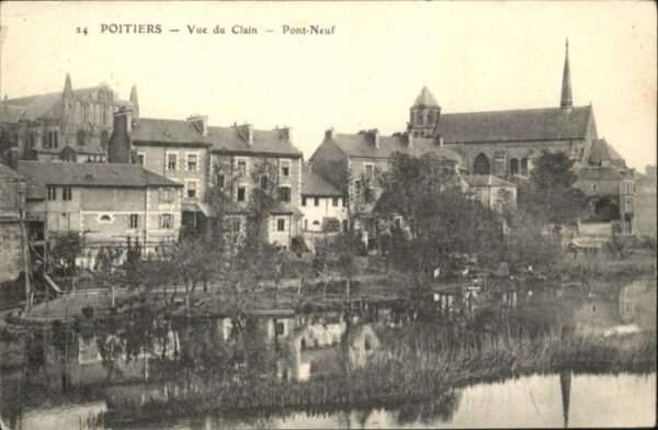 Poitiers 86 Poitiers Clain Pont-Neuf