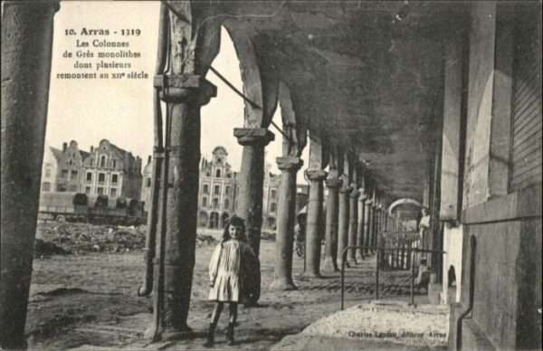 Arras Pas-de-Calais Arras Colonnes Gres Monolithes