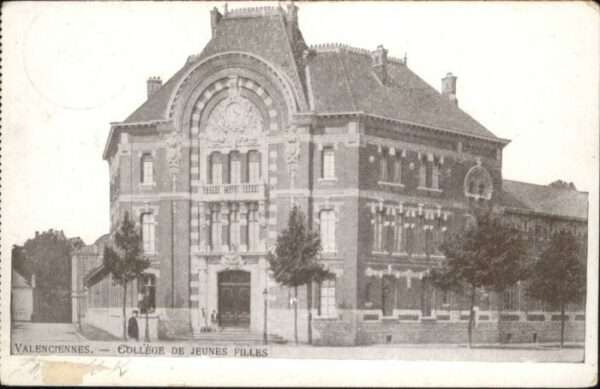 Valenciennes College Jeunes Filles