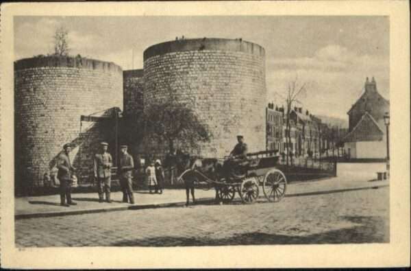 Douai 59 Douai Arraser Tor Pferd Kutsche Soldat