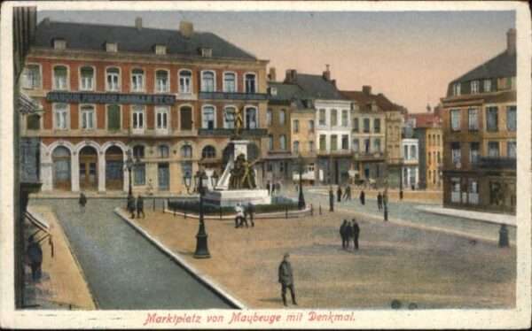 Maubeuge Marktplatz Denkmal Banque