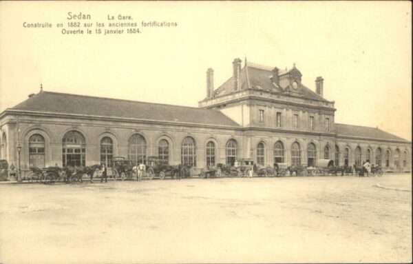 Sedan Ardennes Sedan Gare Bahnhof Kutsche Pferd