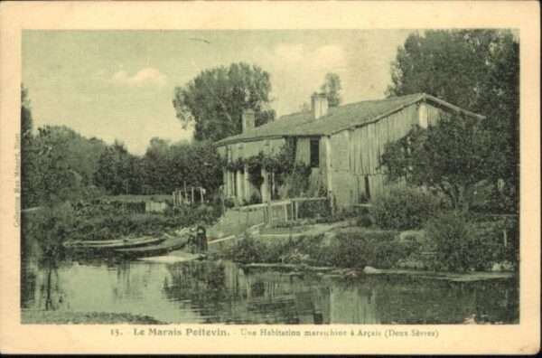 La Rochelle Charente-Maritime Le_Marais Poitevin Habitation