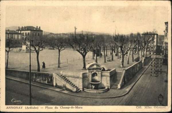 Annonay Ardeche Place Champ-de-Mars