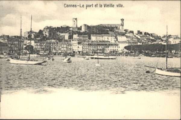 Cannes Alpes-Maritimes Cannes Port Vieille Ville