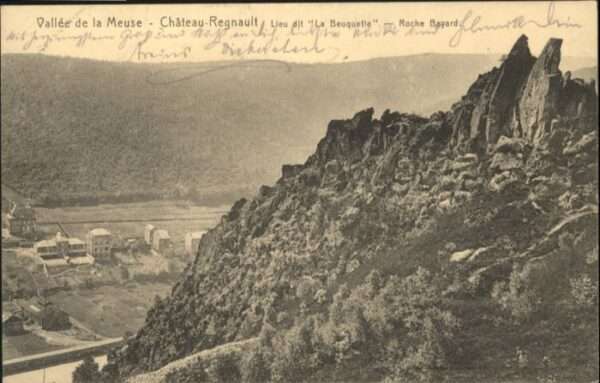 Bogny-sur-Meuse Vallee Meuse Chateau Regnault Roche Bay
